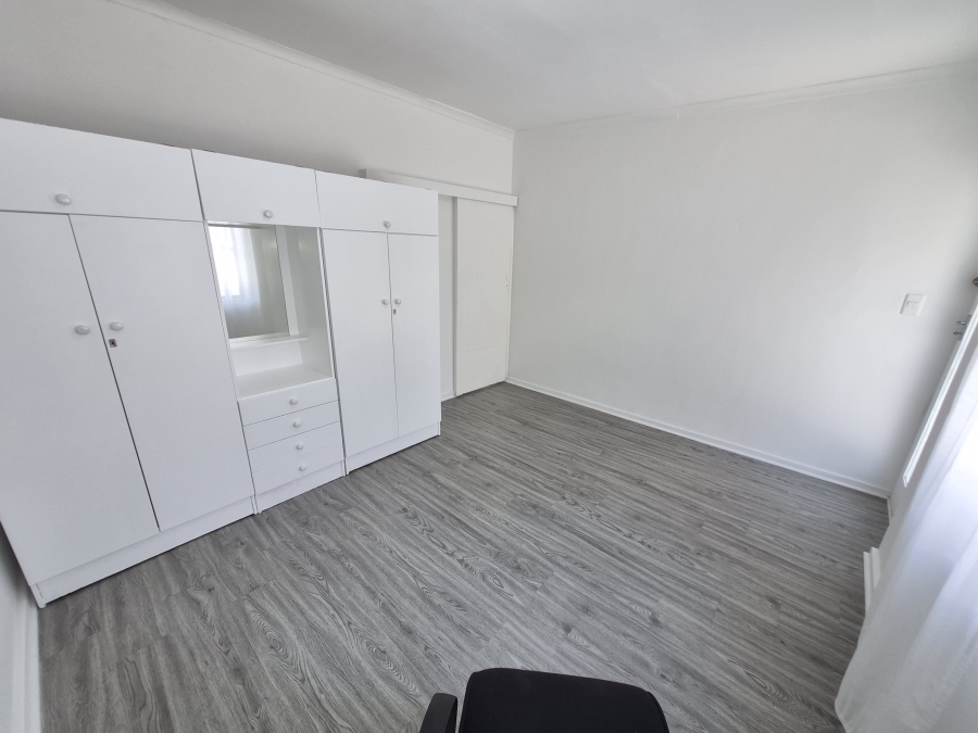 1 Bedroom Property for Sale in Rylands Western Cape